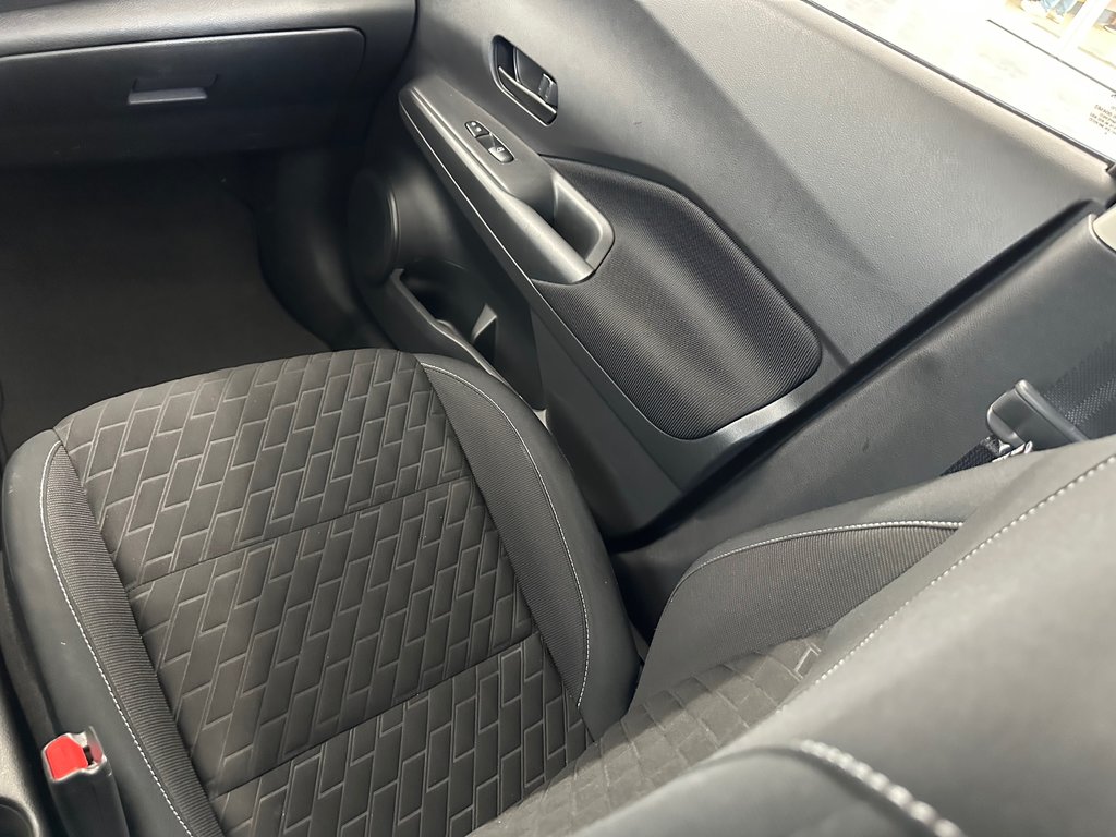 Nissan Kicks S 2021 à Cowansville, Québec - 19 - w1024h768px
