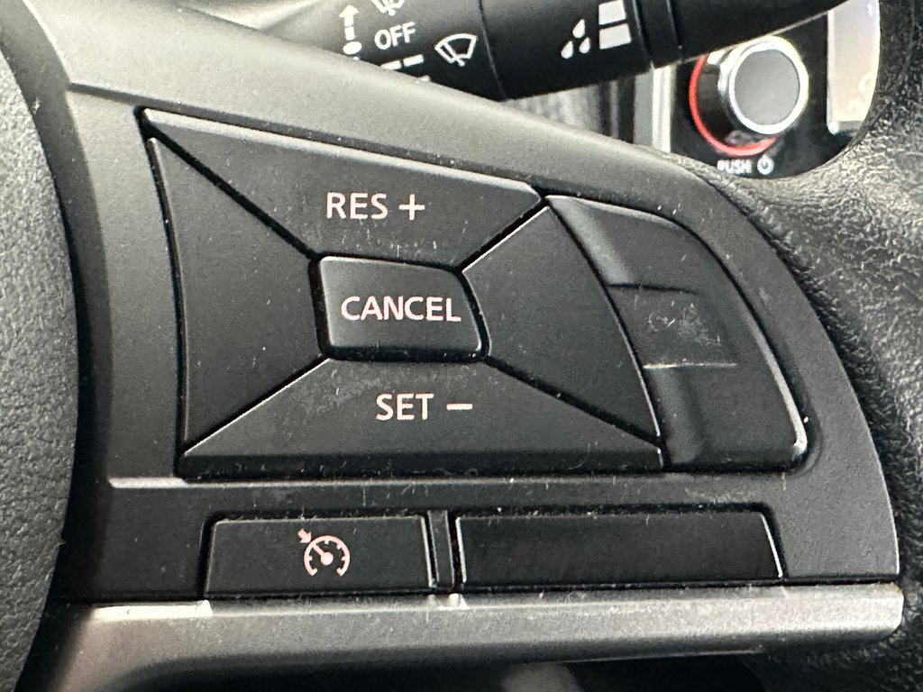 Nissan Kicks S 2021 à Cowansville, Québec - 26 - w1024h768px