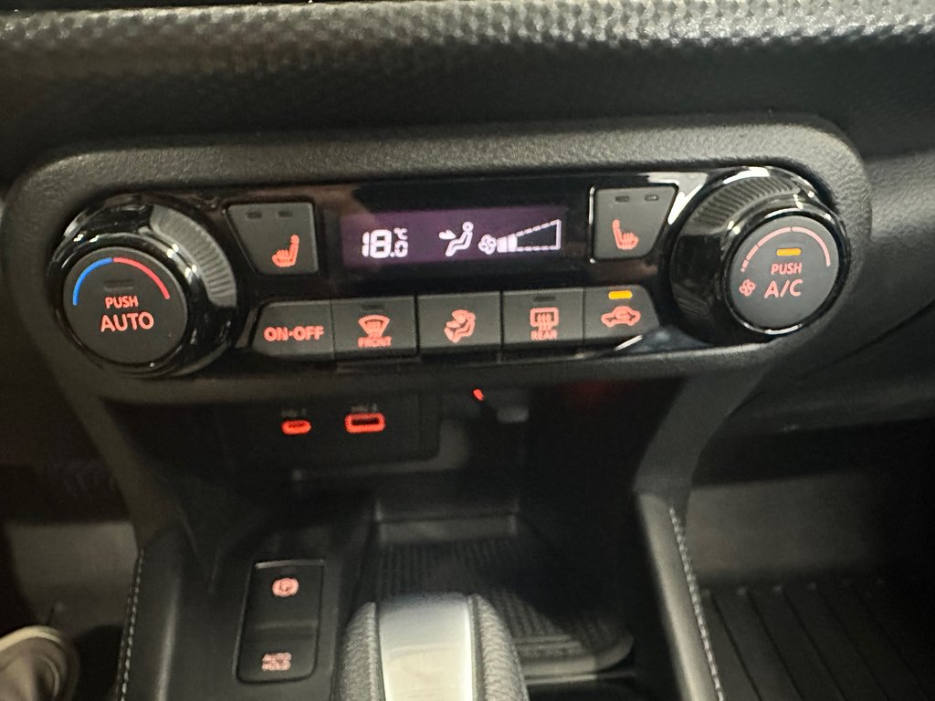 2021 Nissan Kicks SV in Cowansville, Quebec - 27 - w1024h768px