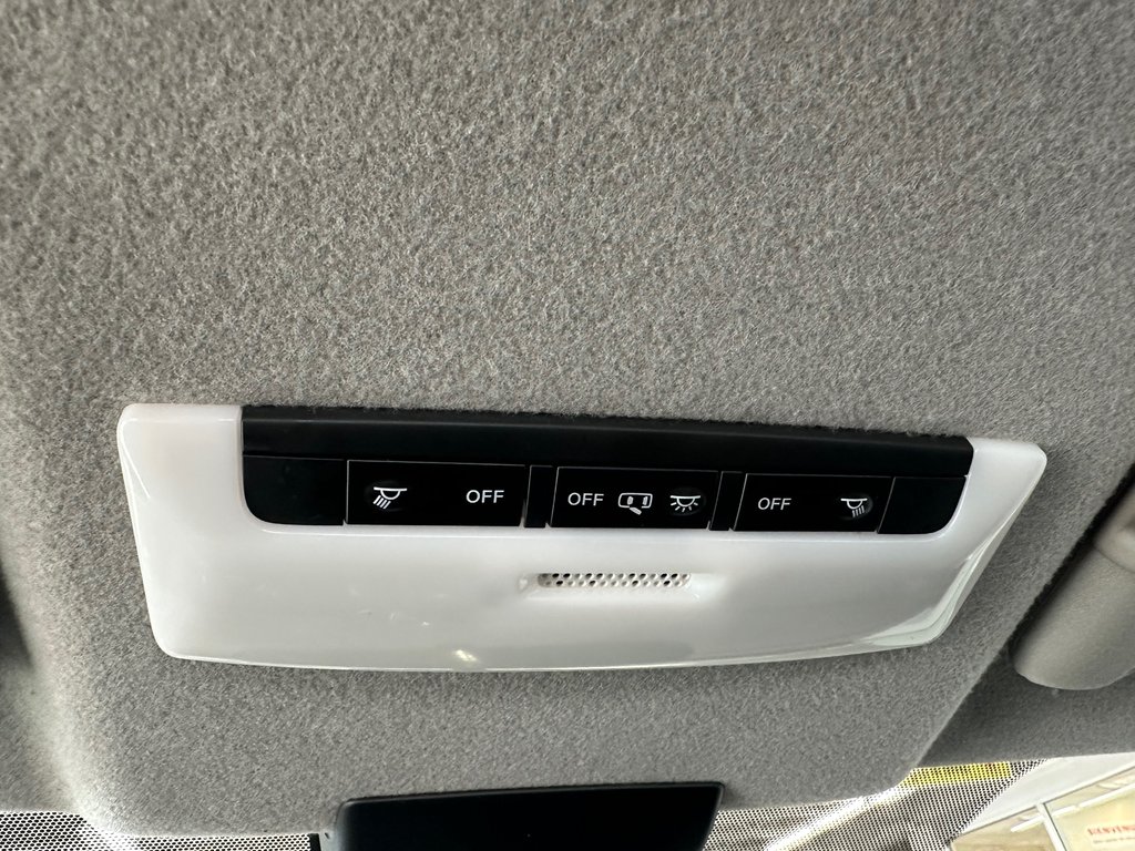 Nissan Kicks S 2021 à Cowansville, Québec - 40 - w1024h768px