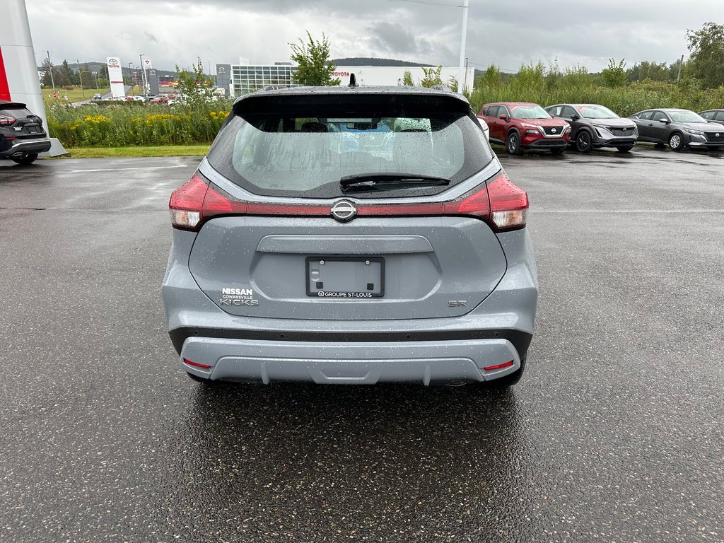 Nissan Kicks SR 2022 à Cowansville, Québec - 2 - w1024h768px