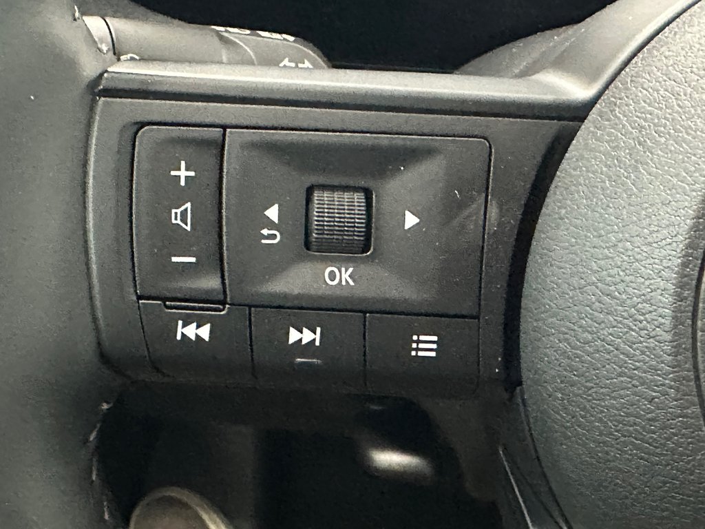 Nissan Kicks SV 2025 à Cowansville, Québec - 31 - w1024h768px