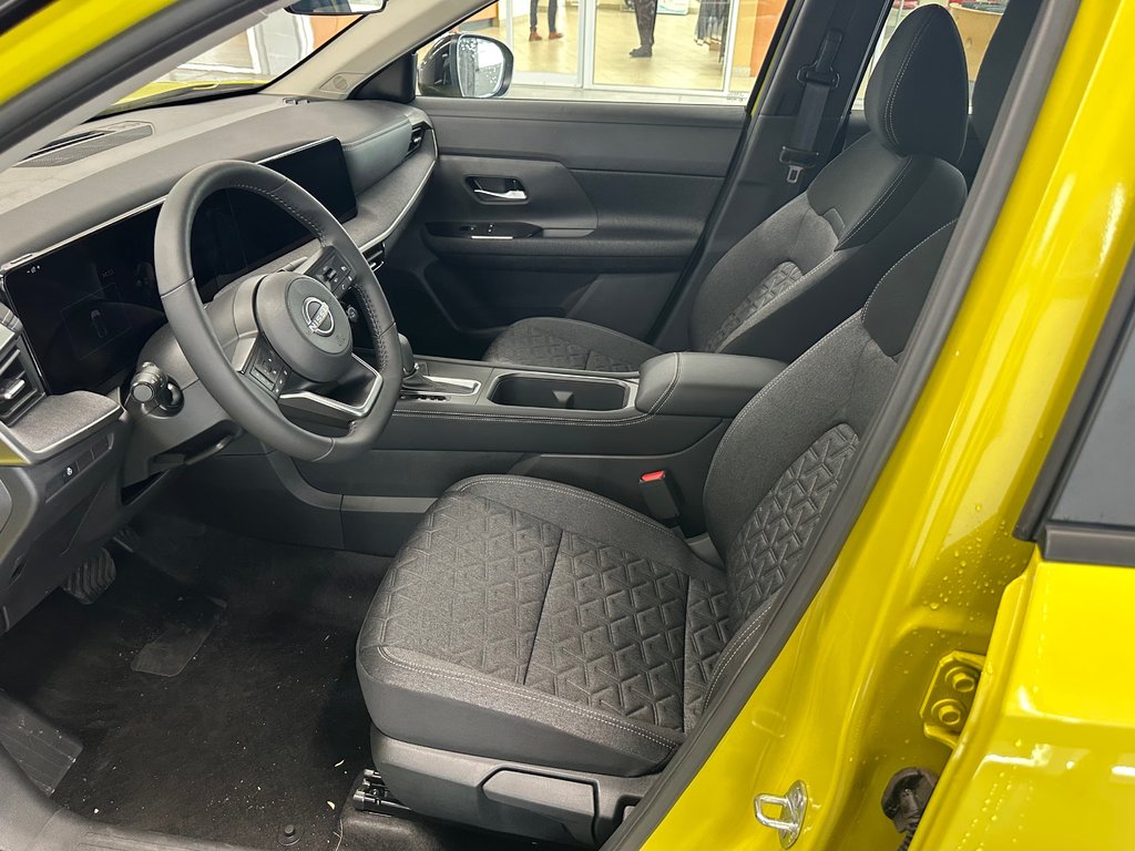 Nissan Kicks SV 2025 à Cowansville, Québec - 20 - w1024h768px