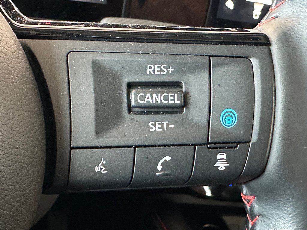 Nissan Kicks SR 2025 à Cowansville, Québec - 41 - w1024h768px