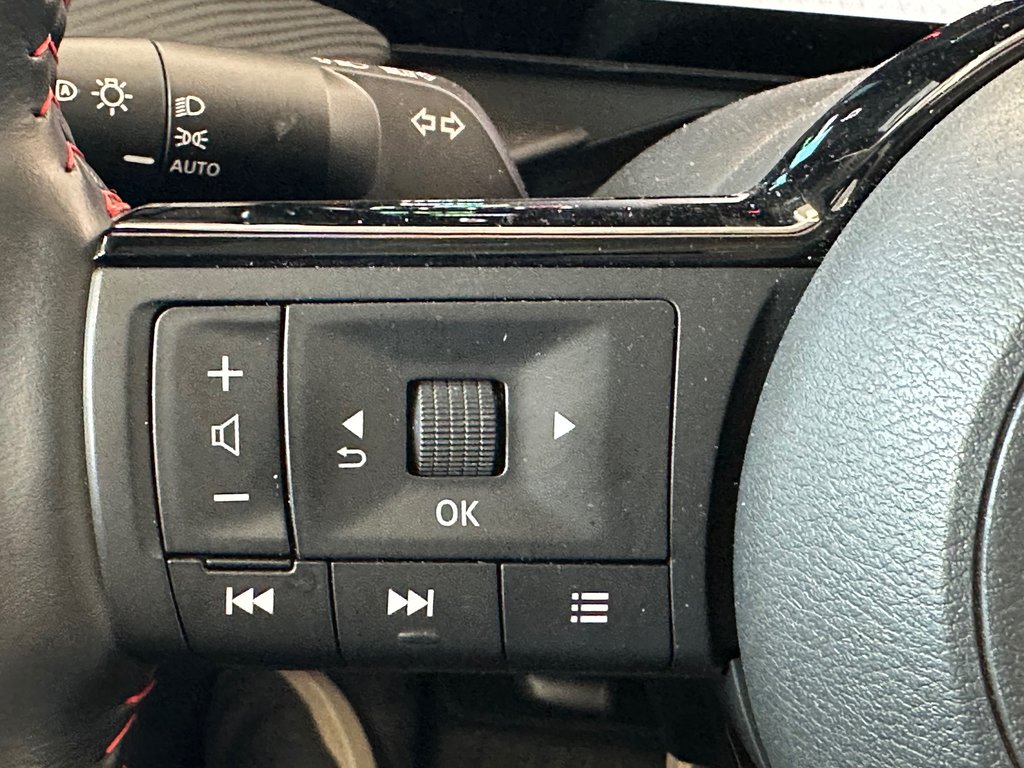 Nissan Kicks SR 2025 à Cowansville, Québec - 43 - w1024h768px