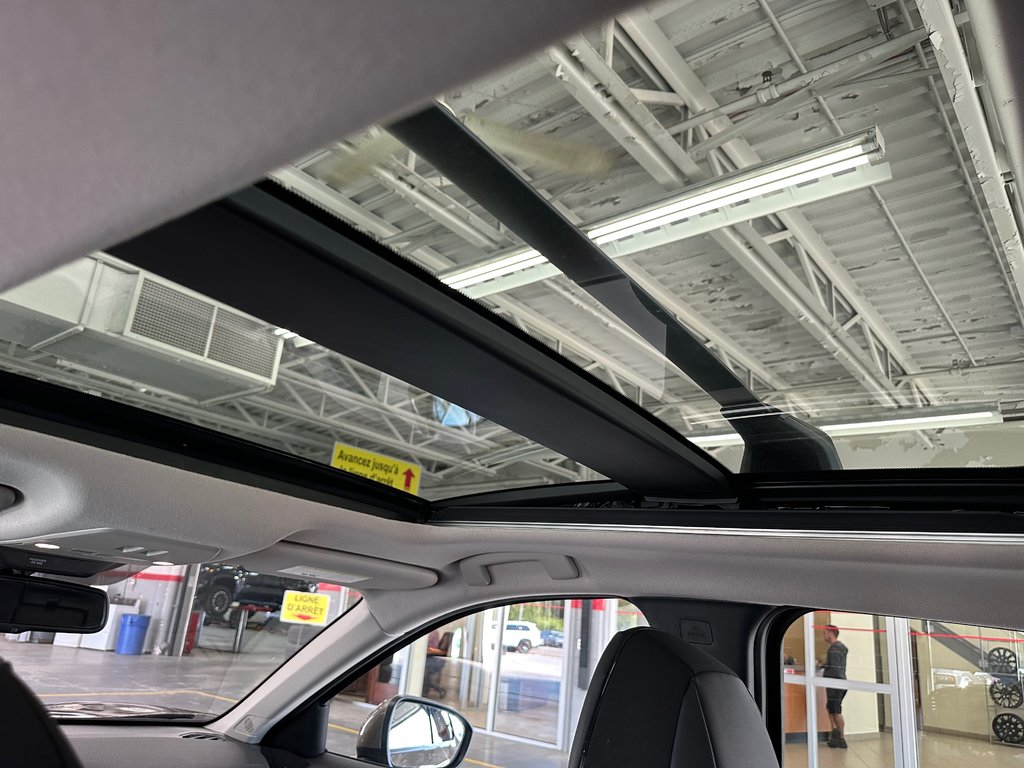 Nissan Kicks SR 2025 à Cowansville, Québec - 26 - w1024h768px