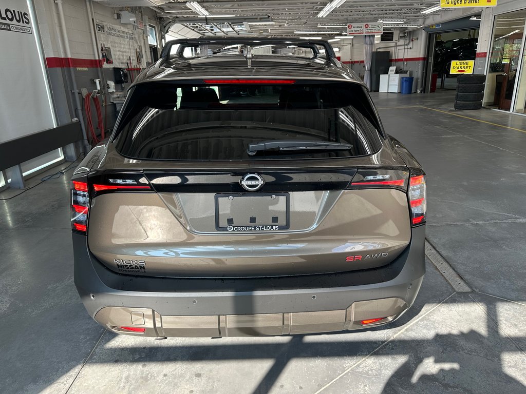Nissan Kicks SR 2025 à Cowansville, Québec - 4 - w1024h768px