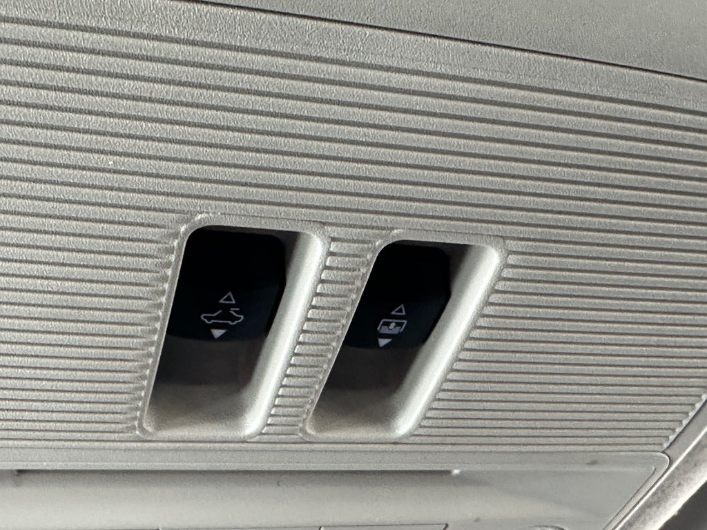 Nissan Kicks SR 2025 à Cowansville, Québec - 47 - w1024h768px
