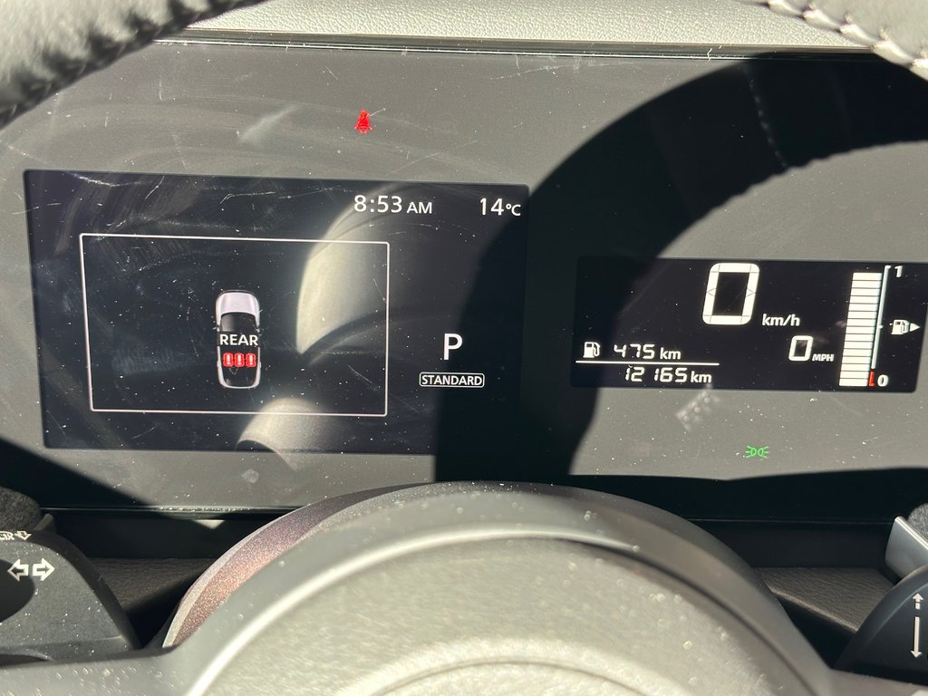 2025 Nissan Kicks SV AWD in Cowansville, Quebec - 39 - w1024h768px