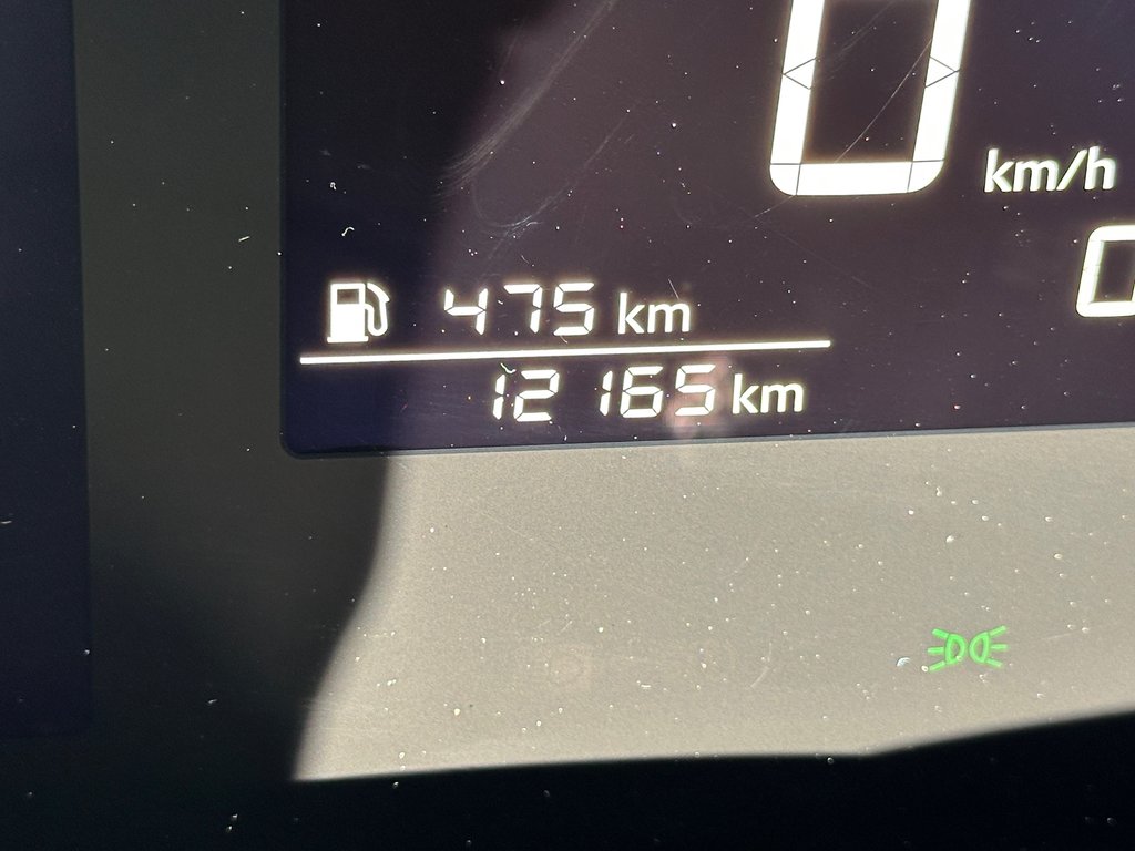 2025 Nissan Kicks SV AWD in Cowansville, Quebec - 40 - w1024h768px