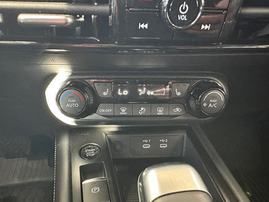 2025 Nissan Kicks SV AWD in Cowansville, Quebec - 31 - w1024h768px