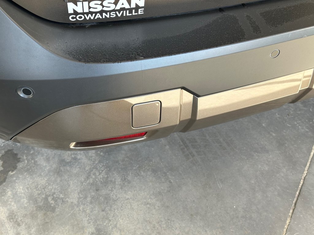 2025 Nissan Kicks S AWD in Cowansville, Quebec - 8 - w1024h768px