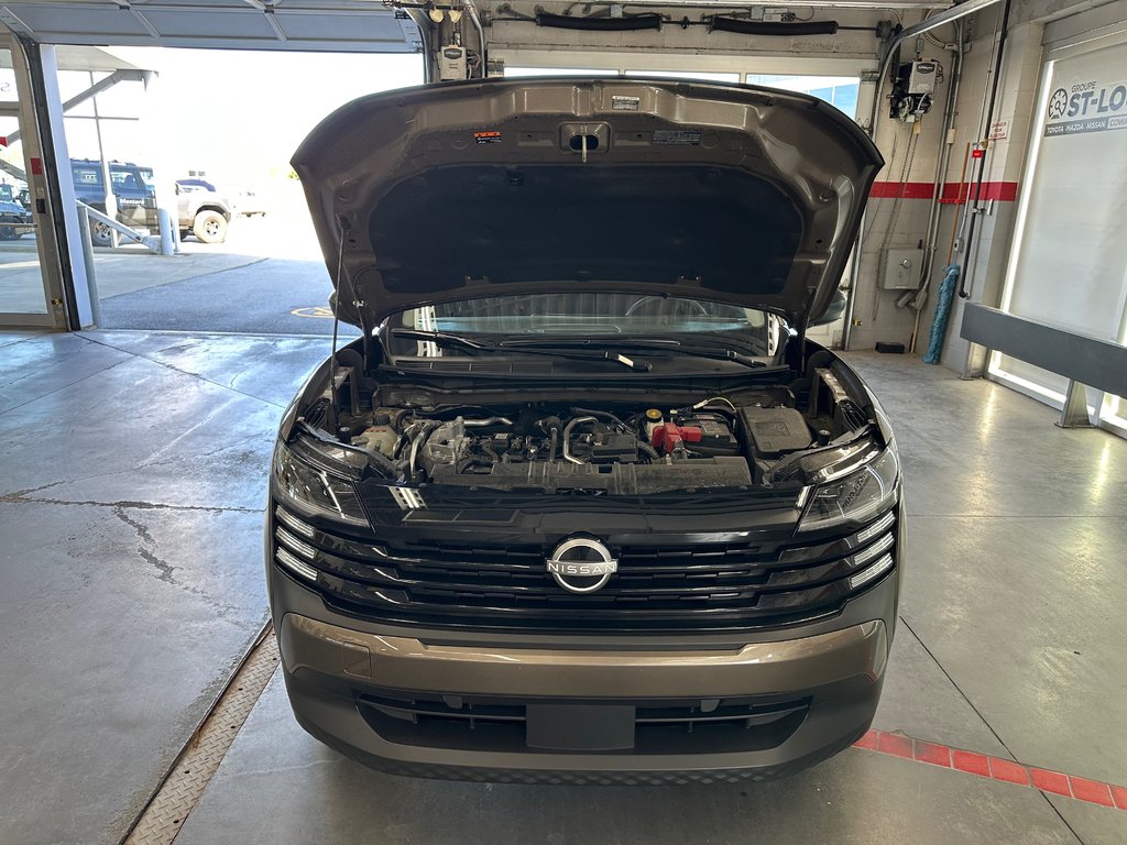 2025 Nissan Kicks S TA in Cowansville, Quebec - 14 - w1024h768px