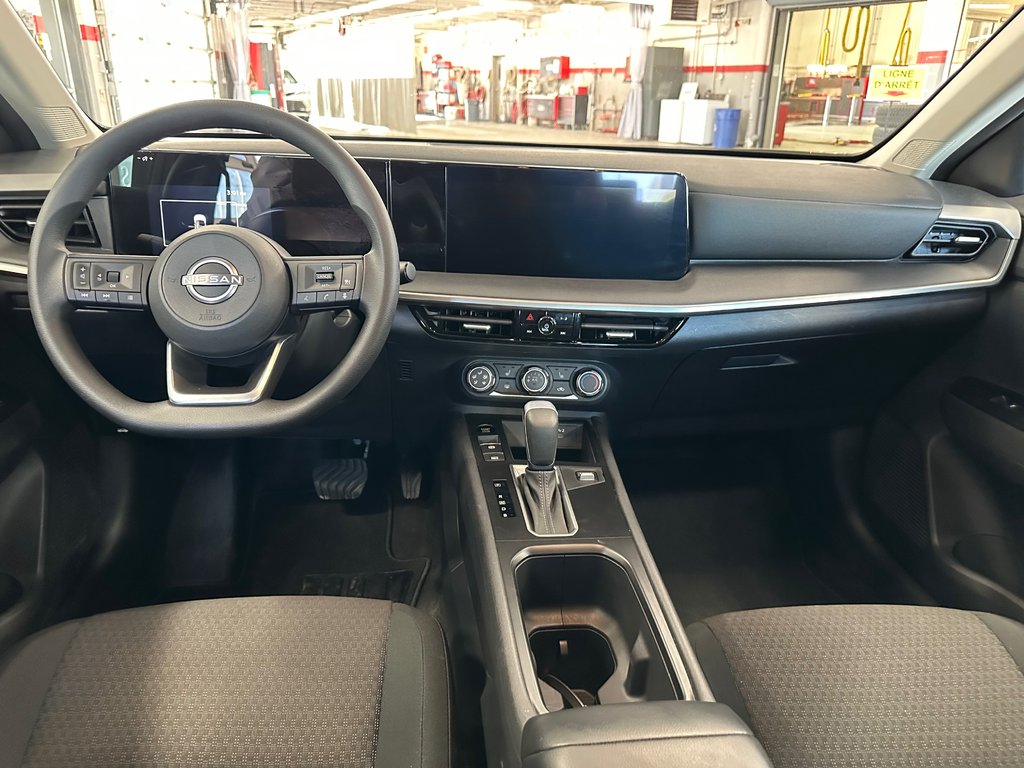 2025 Nissan Kicks S TA in Cowansville, Quebec - 19 - w1024h768px