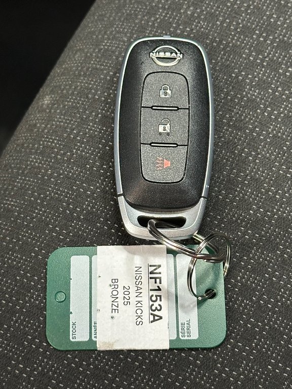 2025 Nissan Kicks S TA in Cowansville, Quebec - 37 - w1024h768px
