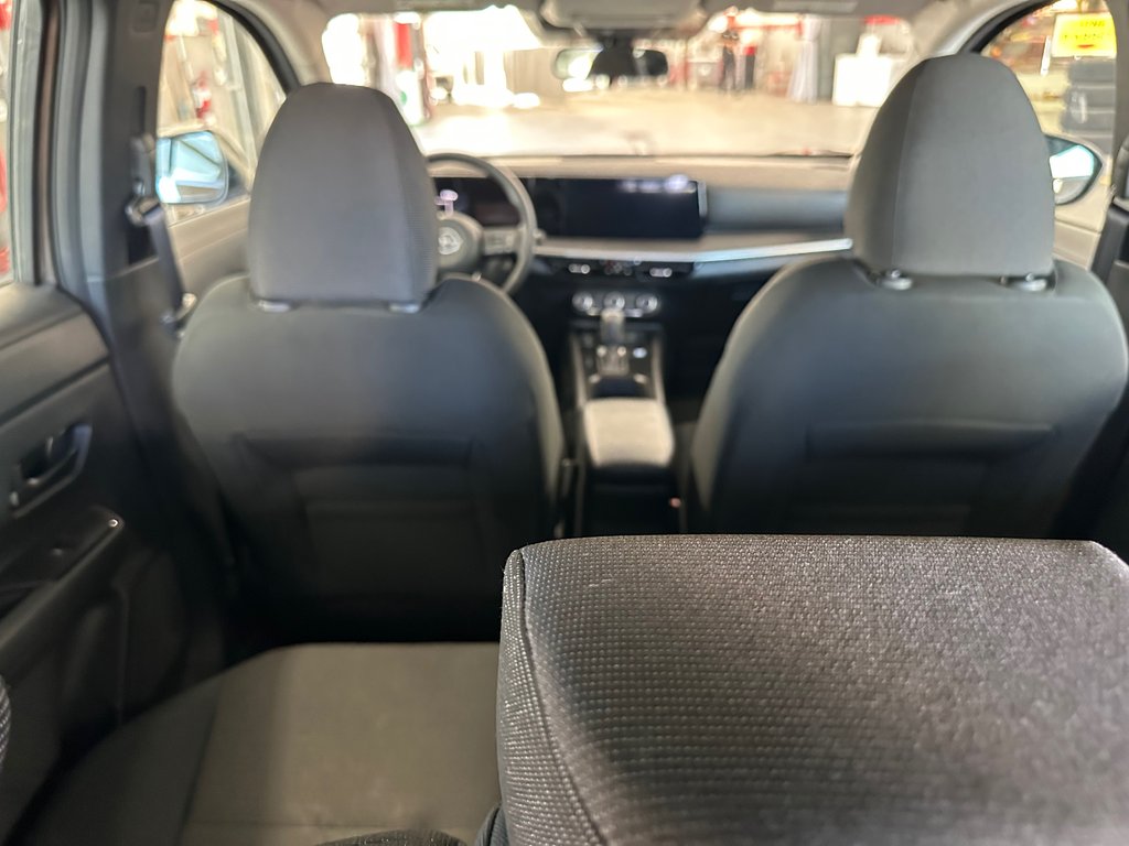 2025 Nissan Kicks S TA in Cowansville, Quebec - 6 - w1024h768px