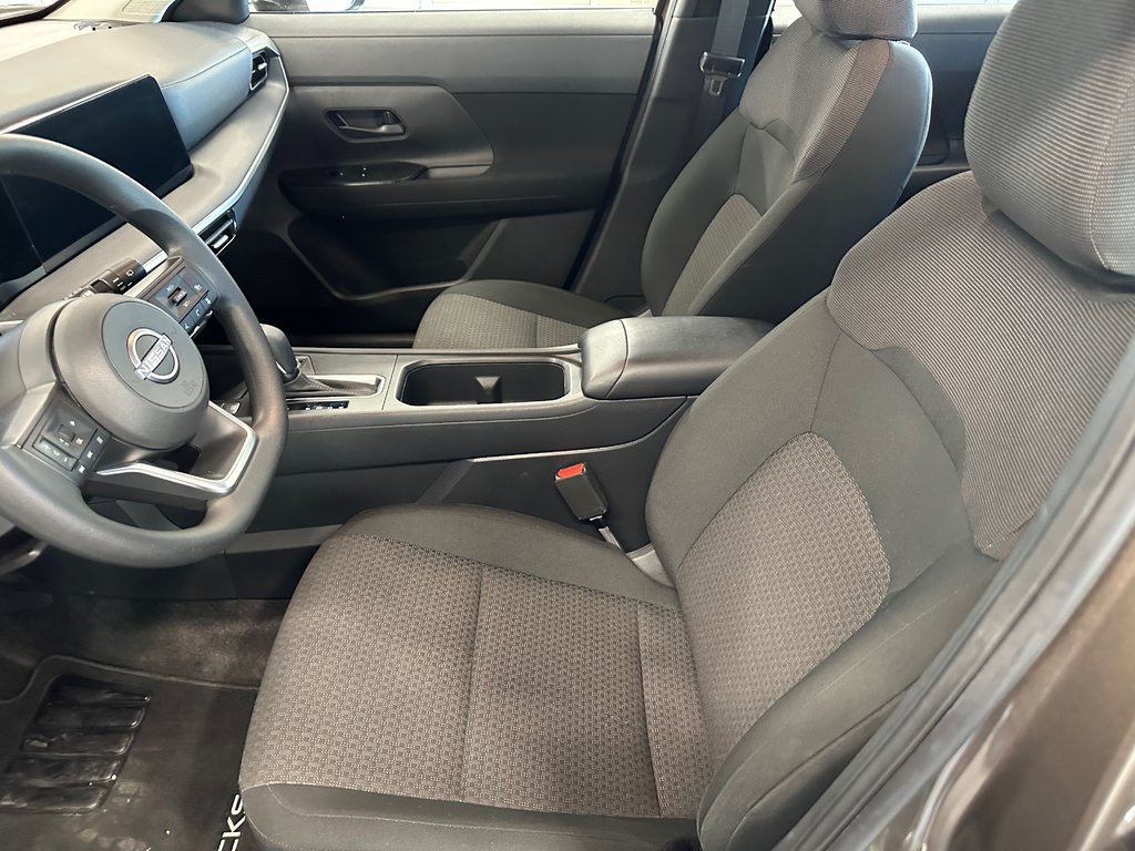 2025 Nissan Kicks S TA in Cowansville, Quebec - 22 - w1024h768px