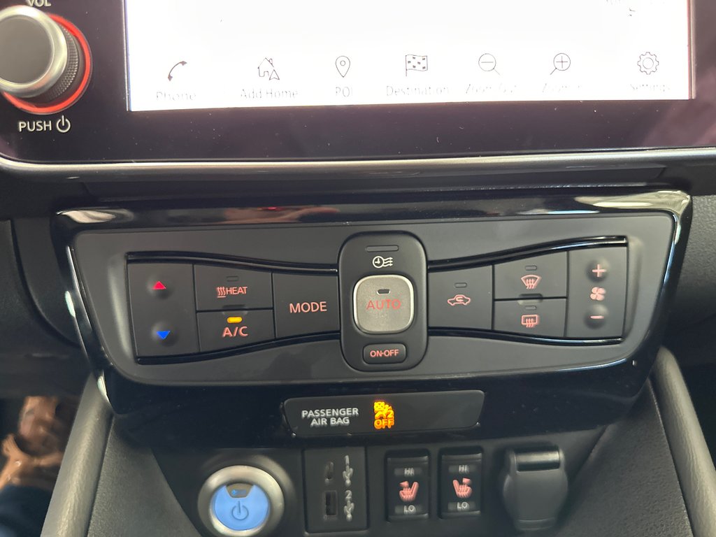 2025  Leaf SV PLUS / 62KWH in Cowansville, Quebec - 19 - w1024h768px