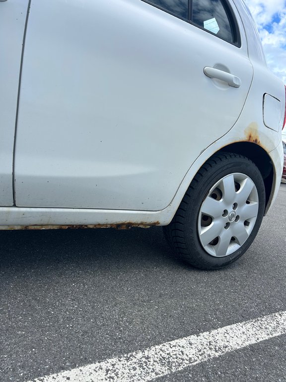 Nissan Micra SV / Manuel 2015 à Cowansville, Québec - 7 - w1024h768px