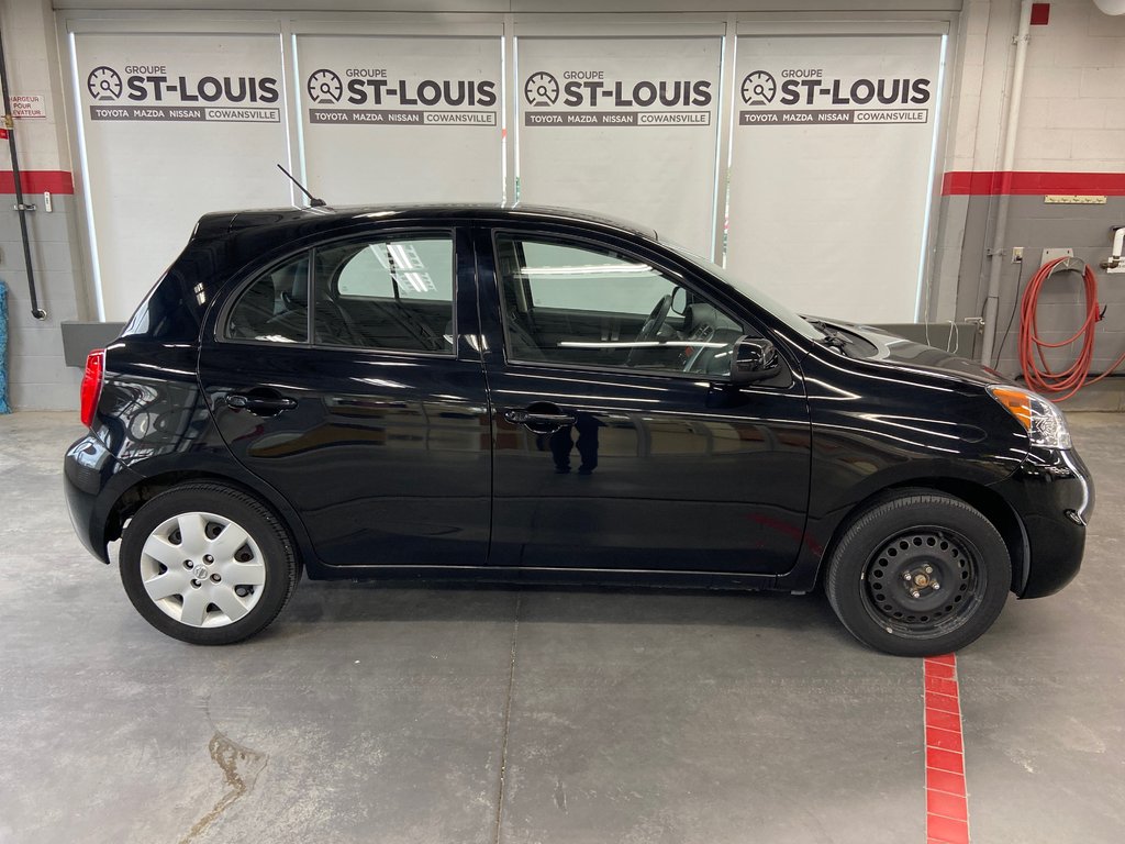 2018 Nissan Micra SV in Cowansville, Quebec - 2 - w1024h768px