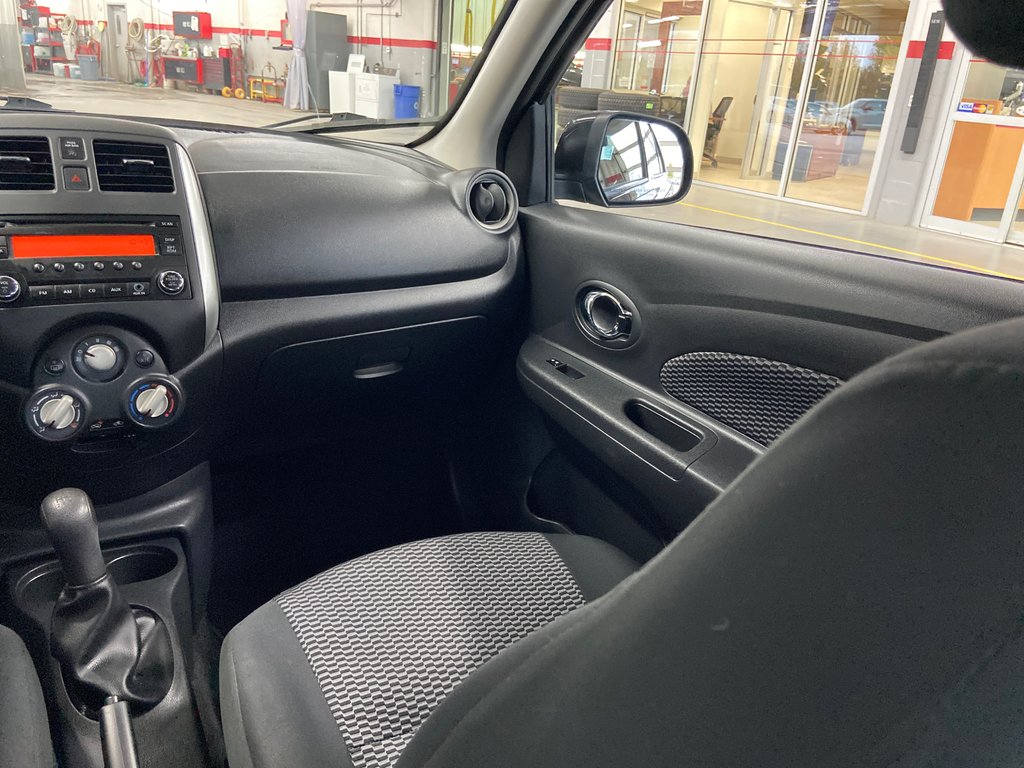 2018 Nissan Micra SV in Cowansville, Quebec - 15 - w1024h768px