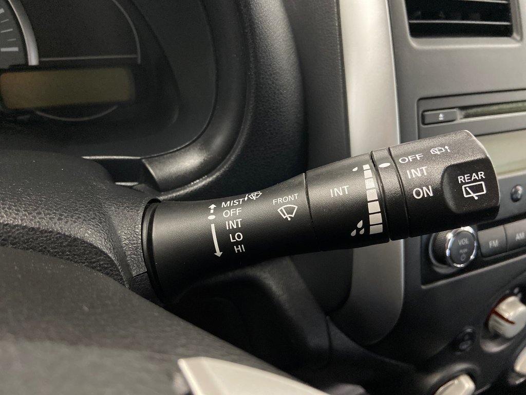 2018 Nissan Micra SV in Cowansville, Quebec - 25 - w1024h768px