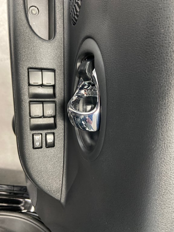 2018 Nissan Micra SV in Cowansville, Quebec - 16 - w1024h768px