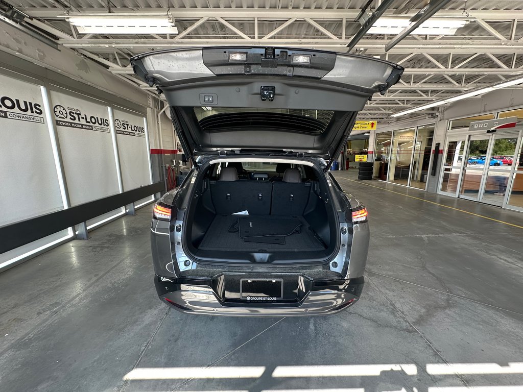 Nissan Murano Platinum 2025 à Cowansville, Québec - 7 - w1024h768px
