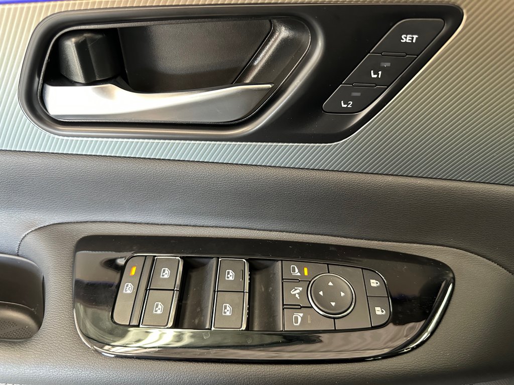 Nissan Murano Platinum 2025 à Cowansville, Québec - 29 - w1024h768px