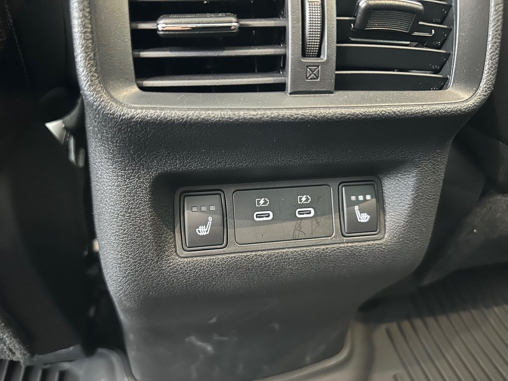 Nissan Murano Platinum 2025 à Cowansville, Québec - 21 - w1024h768px