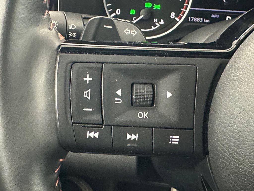 2023 Nissan Pathfinder ROCK CREEK in Cowansville, Quebec - 40 - w1024h768px