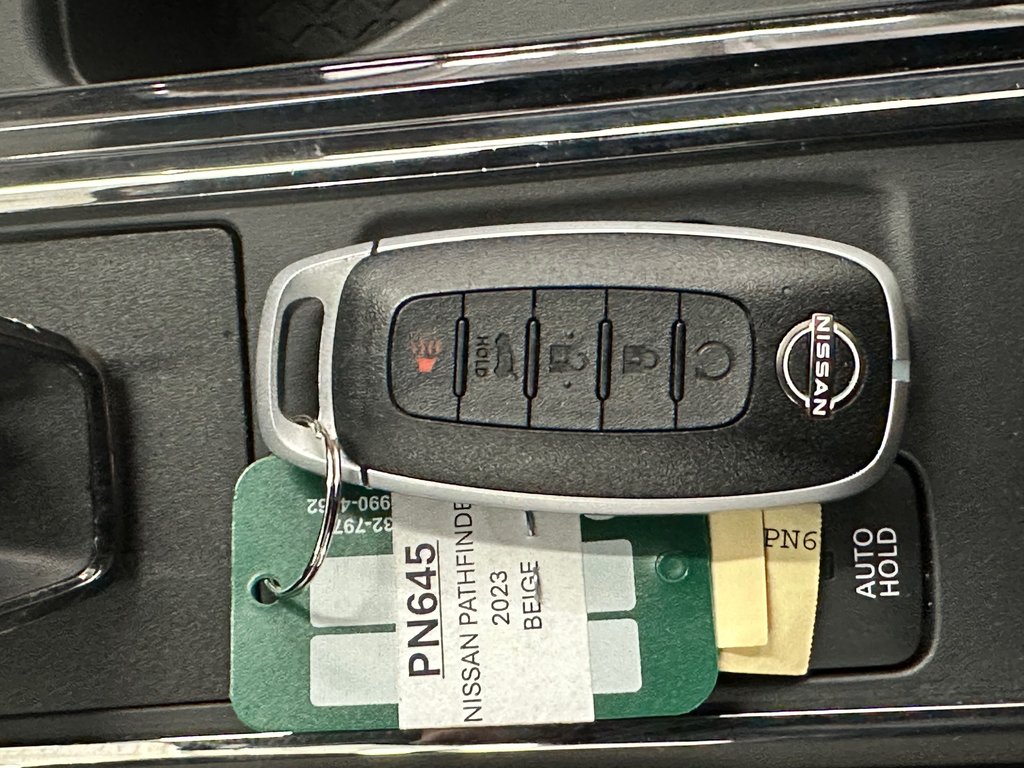 2023 Nissan Pathfinder ROCK CREEK in Cowansville, Quebec - 43 - w1024h768px