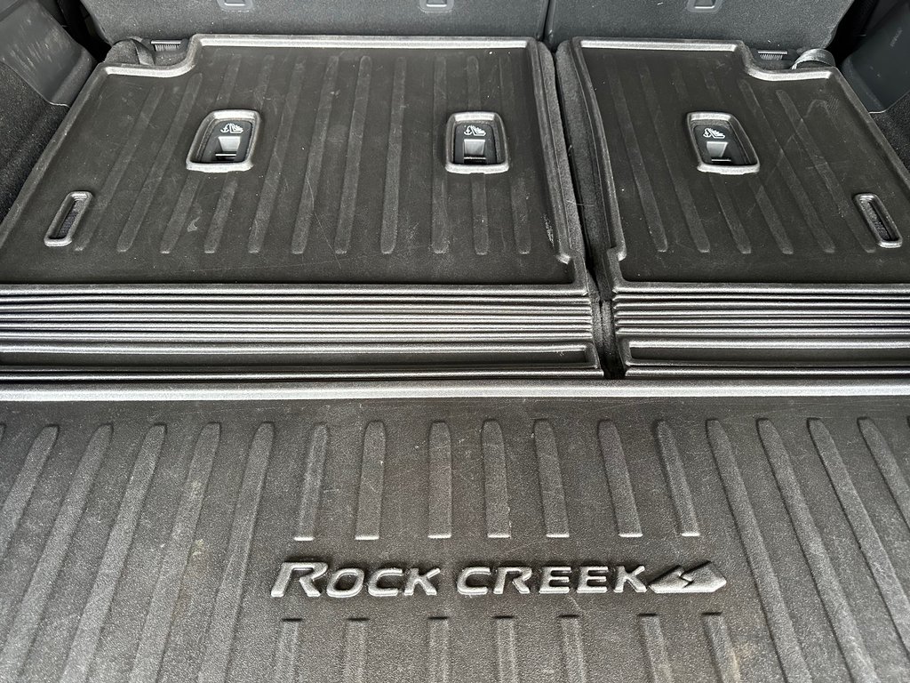 2023 Nissan Pathfinder ROCK CREEK in Cowansville, Quebec - 7 - w1024h768px