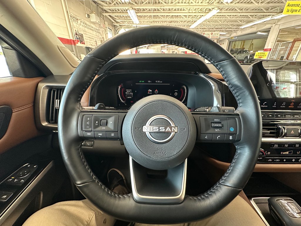 Nissan Pathfinder Platinum 2023 à Cowansville, Québec - 34 - w1024h768px