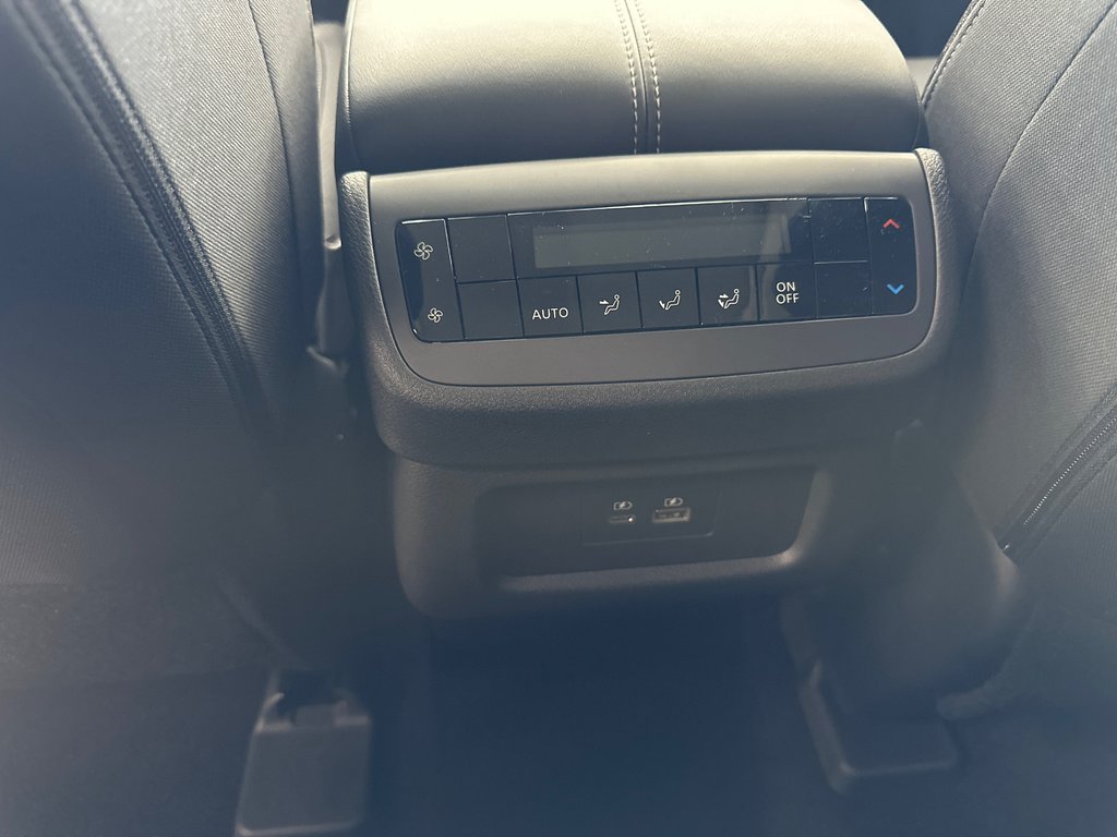 2024  Pathfinder SV AWD in Cowansville, Quebec - 12 - w1024h768px