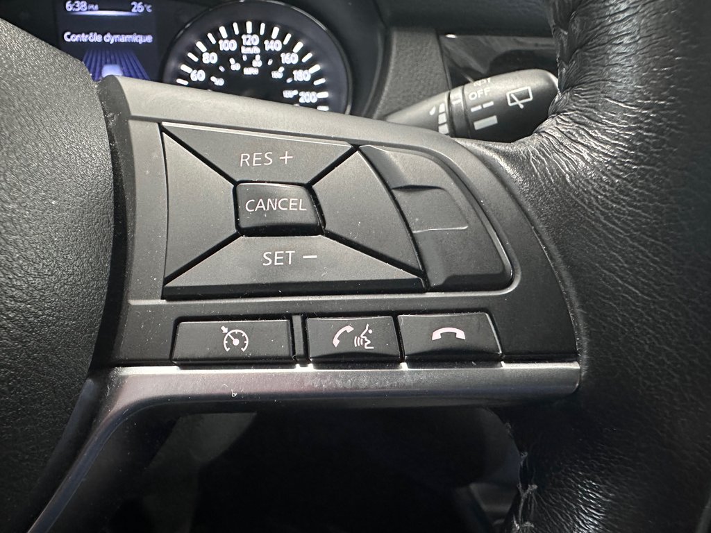 Nissan Qashqai SV 2018 à Cowansville, Québec - 29 - w1024h768px