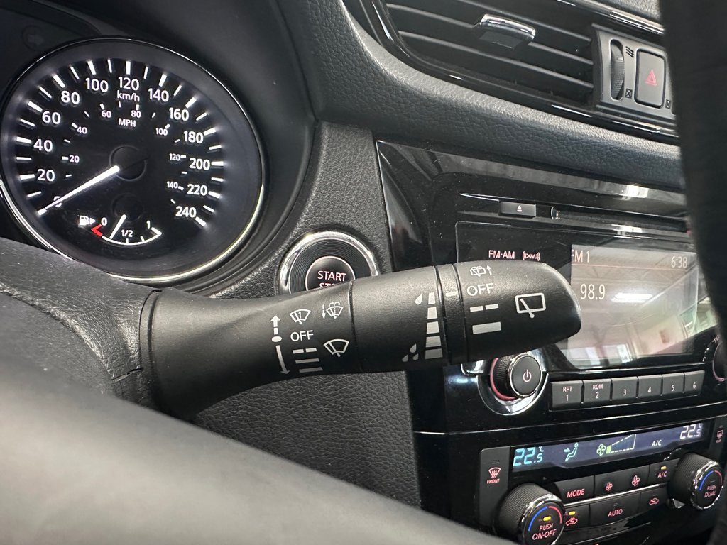 Nissan Qashqai SV 2018 à Cowansville, Québec - 30 - w1024h768px