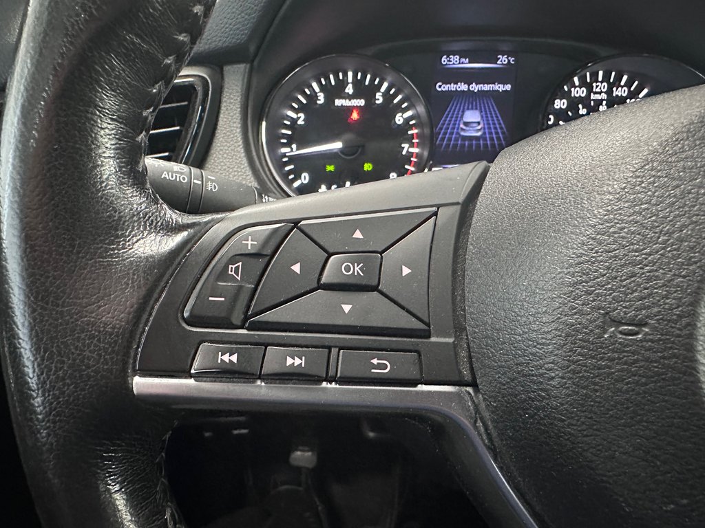 Nissan Qashqai SV 2018 à Cowansville, Québec - 28 - w1024h768px