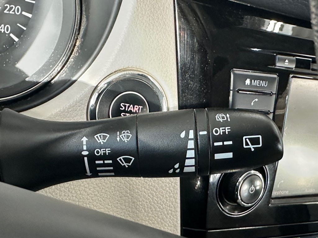 2019 Nissan Qashqai SV AWD in Cowansville, Quebec - 36 - w1024h768px
