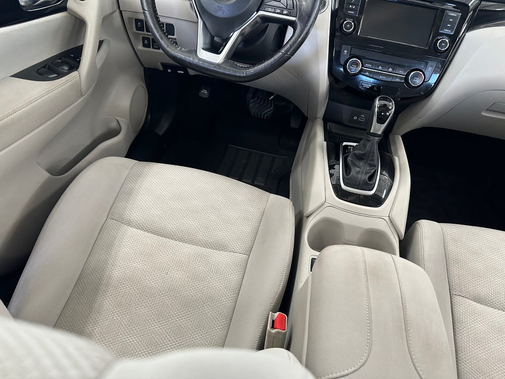 2019 Nissan Qashqai SV AWD in Cowansville, Quebec - 23 - w1024h768px
