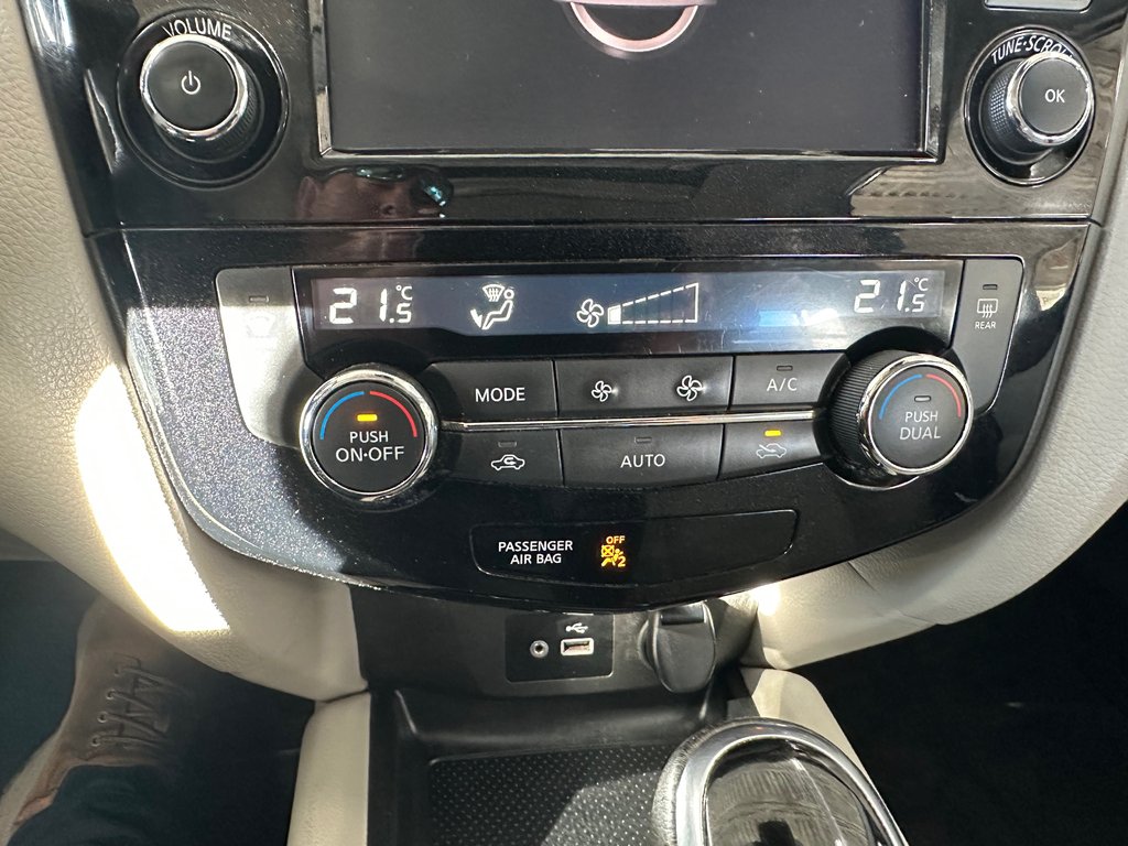 2019 Nissan Qashqai SV AWD in Cowansville, Quebec - 31 - w1024h768px