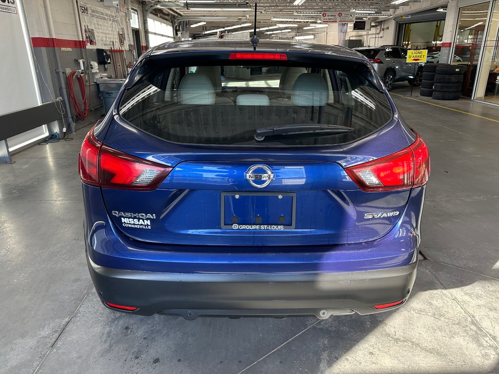 2019 Nissan Qashqai SV AWD in Cowansville, Quebec - 4 - w1024h768px