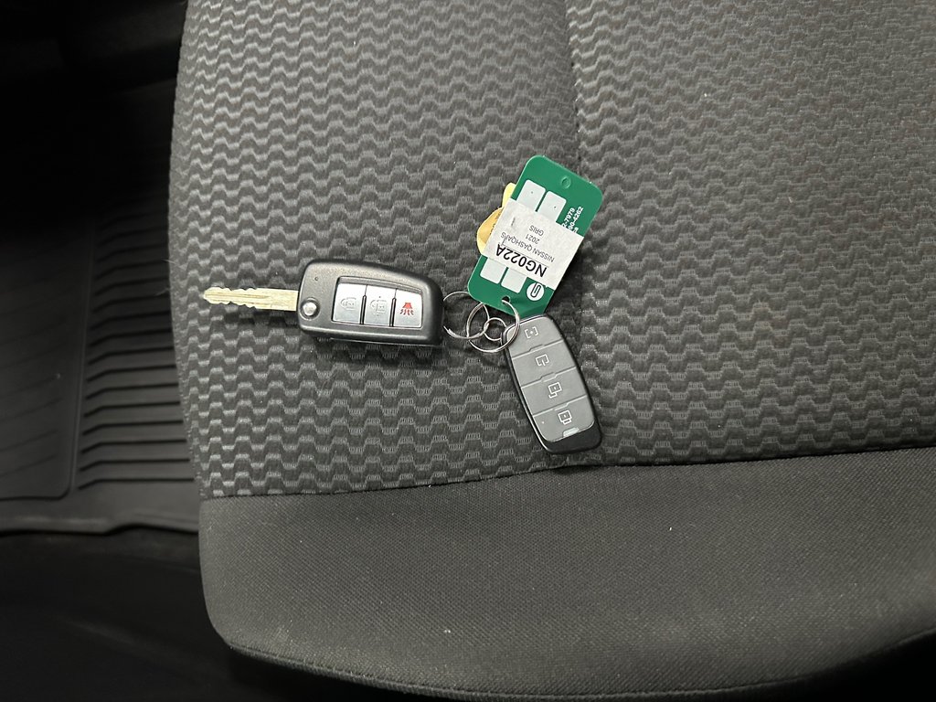 Nissan Qashqai S AWD 2021 à Cowansville, Québec - 37 - w1024h768px