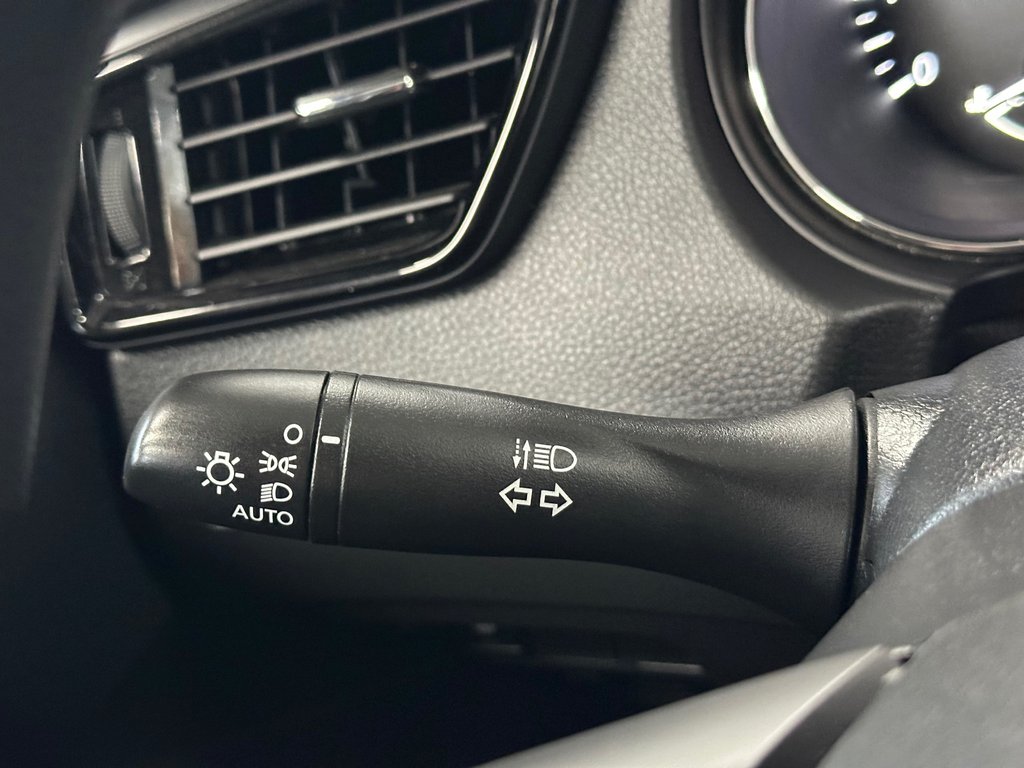 Nissan Qashqai S AWD 2021 à Cowansville, Québec - 33 - w1024h768px