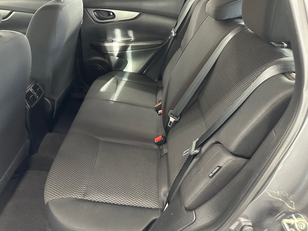 Nissan Qashqai S FWD 2021 à Cowansville, Québec - 19 - w1024h768px