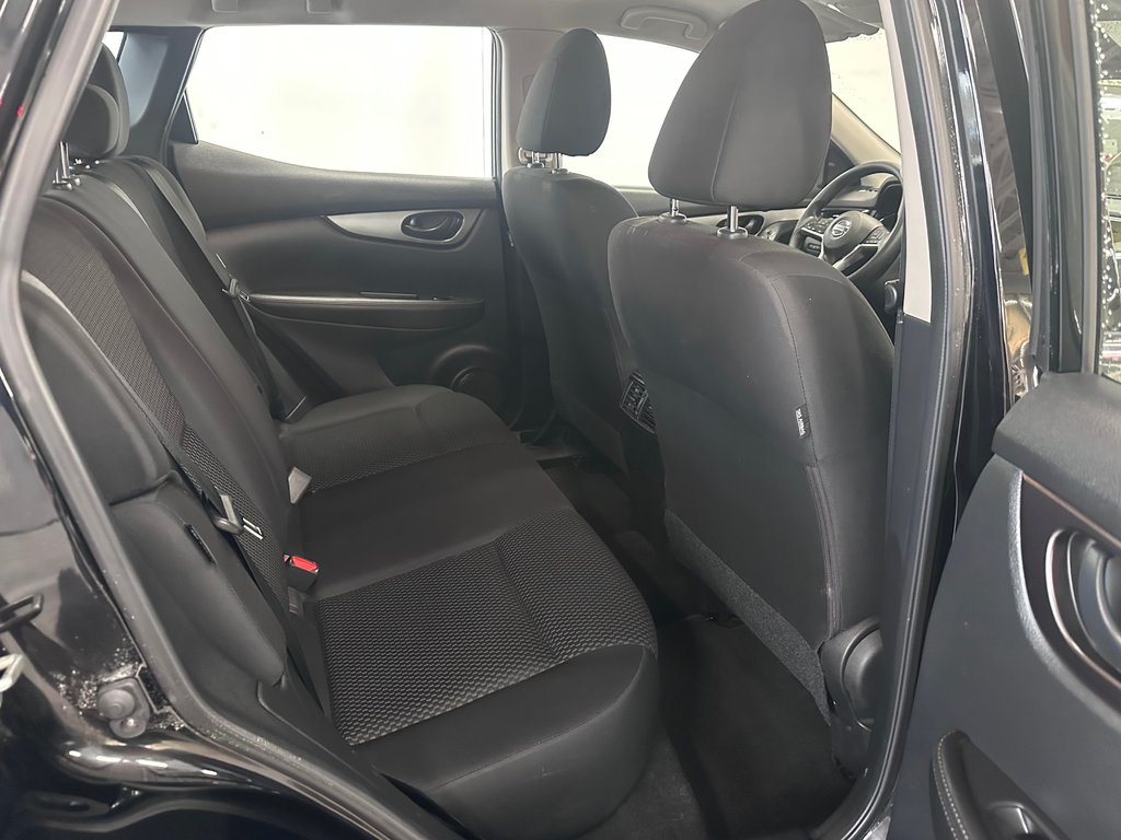 Nissan Qashqai S AWD 2021 à Cowansville, Québec - 16 - w1024h768px