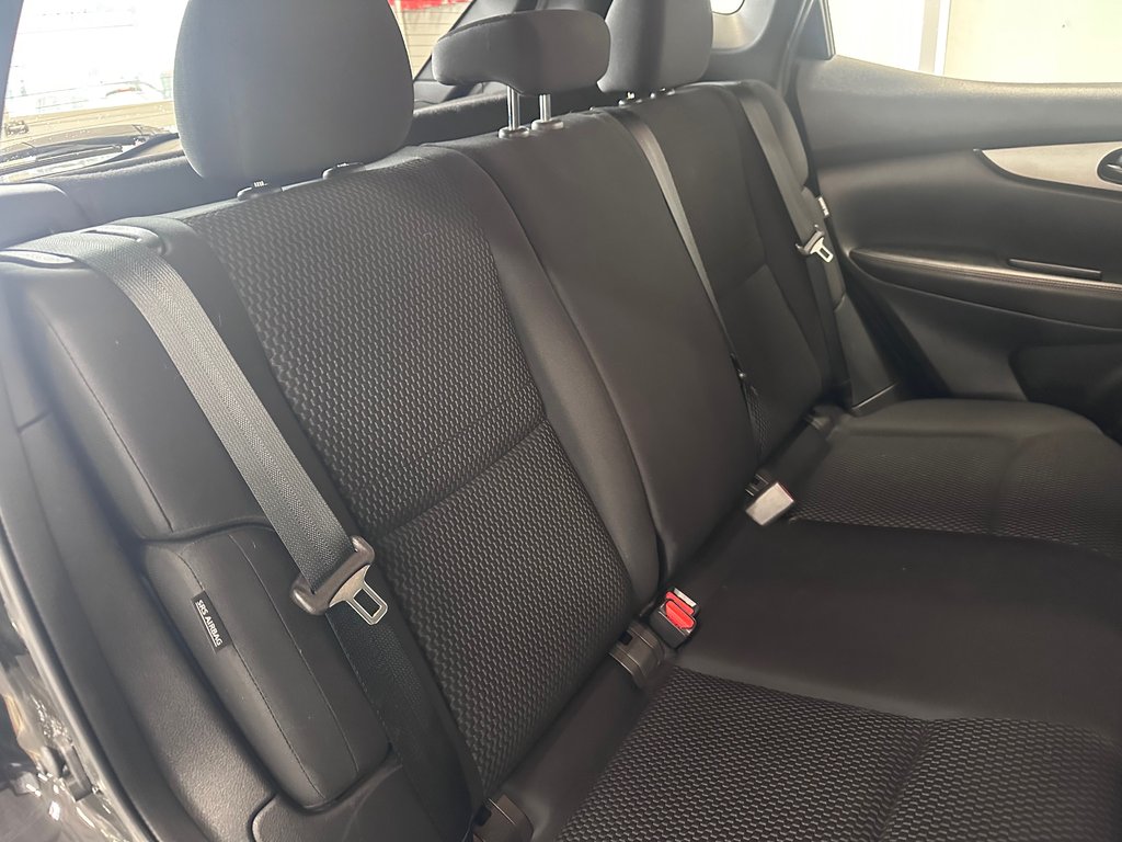 Nissan Qashqai S AWD 2021 à Cowansville, Québec - 17 - w1024h768px