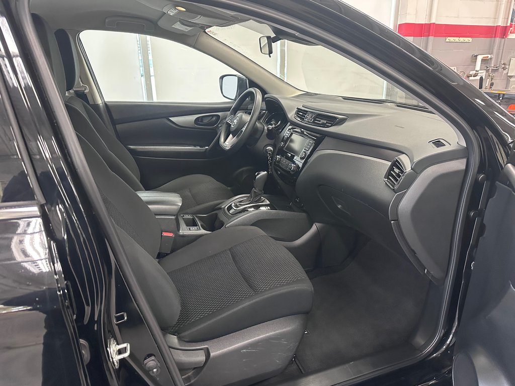 Nissan Qashqai S AWD 2021 à Cowansville, Québec - 18 - w1024h768px