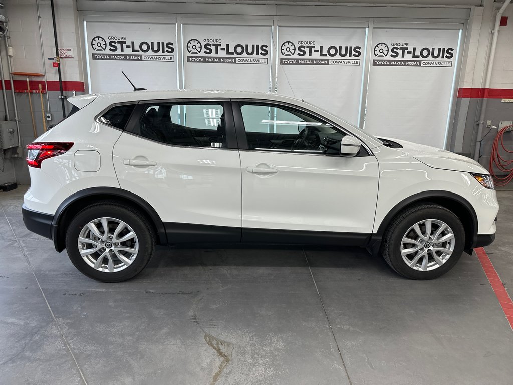 2023  Qashqai S AWD in Cowansville, Quebec - 6 - w1024h768px