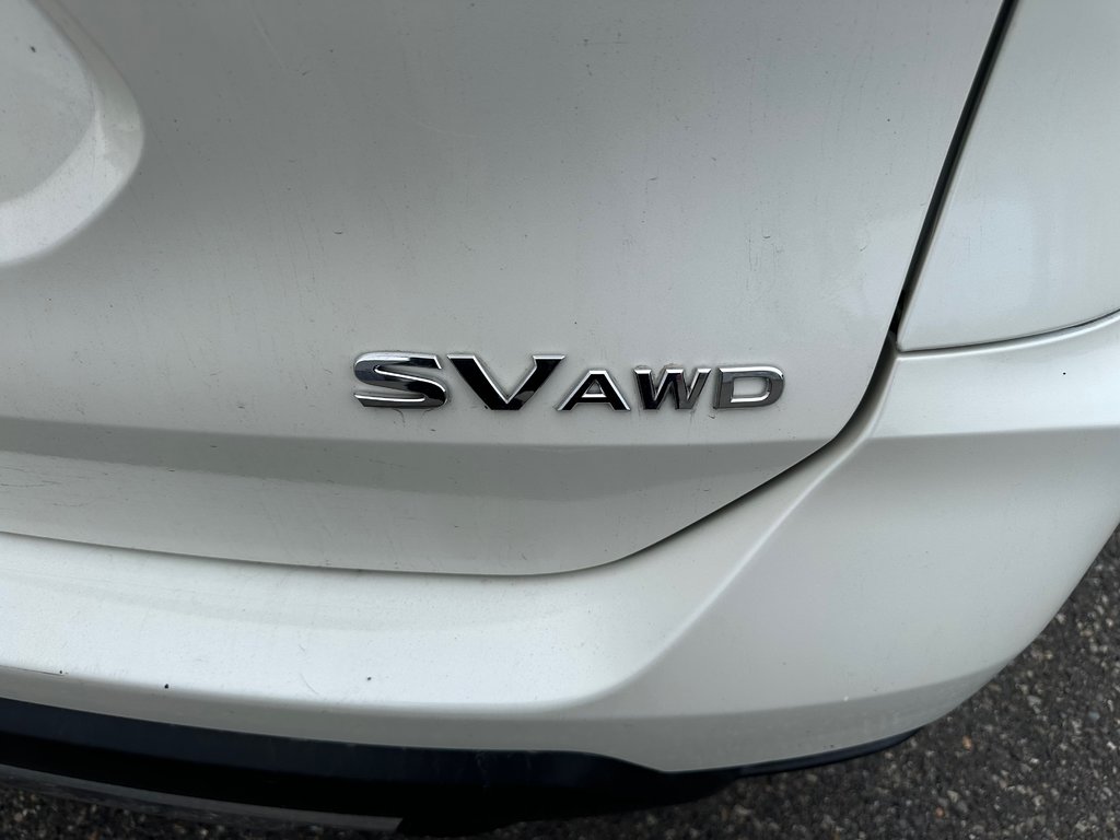 2017 Nissan Rogue SV AWD in Cowansville, Quebec - 7 - w1024h768px